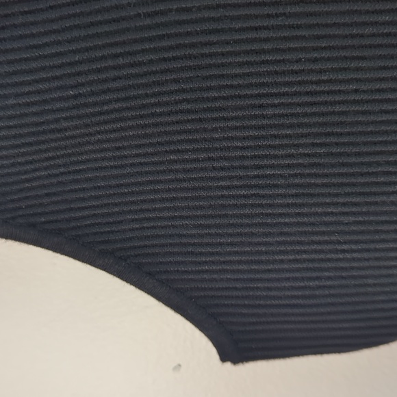 House of Harlow 1960 top - Picture 2 of 4